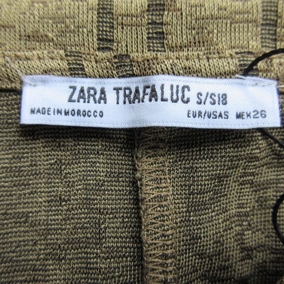 ZARA Trafaluc Dress Small Shift Gold Stripe Loose - Picture 5 of 6